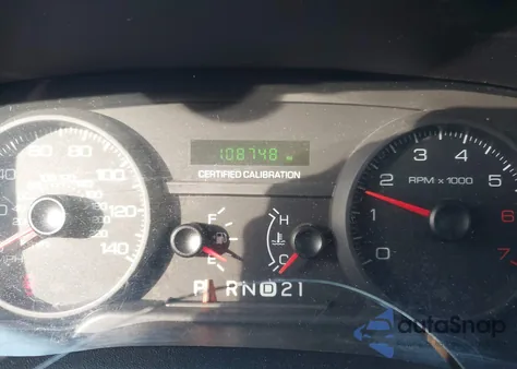 2011 Ford Crown Victoria Police Interceptor z USA, uszkodzony, nr VIN 2FABP7BV4BX160138